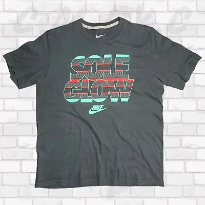 Nike Sole Glow (Sneakers Shoes) Men’s T-shirt Medium Vintage Graphic Print Tee • $20