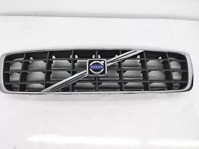 2001-2004 Volvo V70 Front Upper Grille Grill 9190985 • $113.30