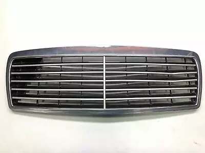 1996 - 1999 Mercedes Benz E420 W210 Front Hood Grille Assy OEM ID 2108880123 • $76