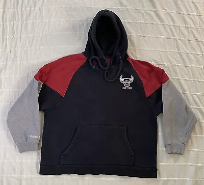 Mitchell & Ness Chicago Bulls Hoodie Men's Large Hardwood Classic Sweatshirt • $24.99