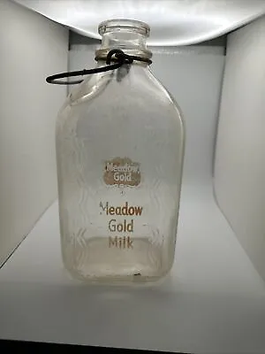 Antique Color Label Milk Bottle MEADOW GOLD DAIRIES 1/2 GAL • $35