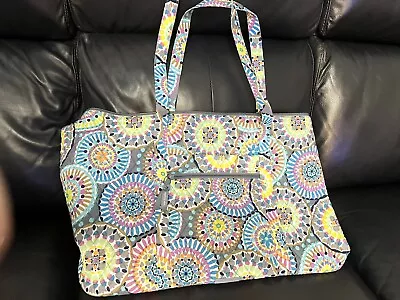 Vera Bradley Deluxe Travel Tote Sunny Medallion New In Bag! • $59