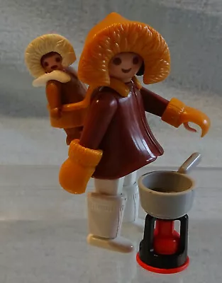 Playmobil 3911 Vintage Eskimo Mother Papoose And Baby Complete VGC • £32.99