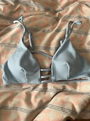 Womens Bikini Top Size Large  • $3