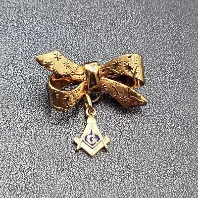 Vintage Masonic Bow Pin Brooch Embossed Blue Enamel 1  • $10