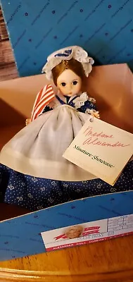 Vintage Madame Alexander Doll #431 Betsy Ross With Box And Tag 8  • $18.39