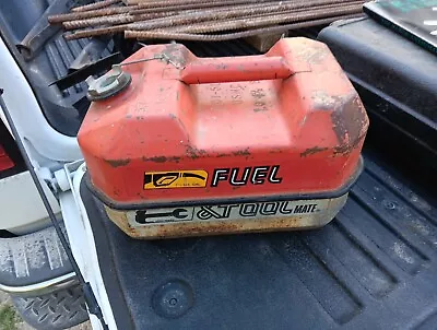 Vintage BLITZ USMC Fuel & Tool Mate 1 & 1/2 Gallon Metal Gas Can / Toolbox • $34.99