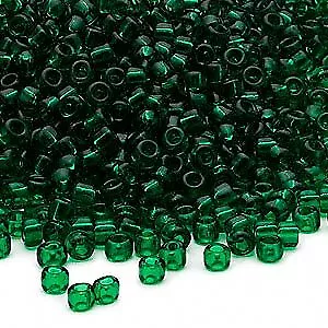 Size 8/0 Emerald Green Matsuno Glass Seed Beads 20gm ~600 Beads • $2.49