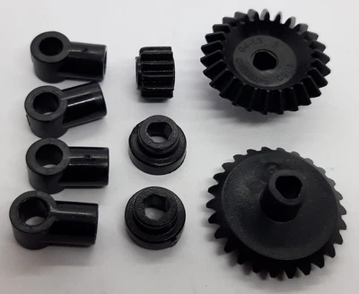 £8.50 • Buy Meccano C903 X2 - A025 - A444 X2 - C863 X4 Black Plastic Spare Parts Job Lot