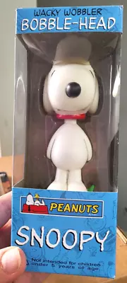 SNOOPY Peanuts Funko Wacky Wobbler Bobblehead 2006 • $32.95