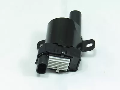 One Round Style Ignition Coil For GM 4.8L 5.3L 6.0L V8 Free Grease Pack 19005218 • $19.99