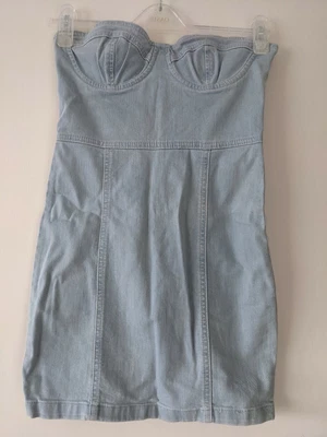 £7 • Buy Topshop Dress Denim Size 8