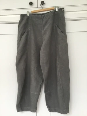 £85 • Buy Oska Grey Linen Balloon Trousers Size V