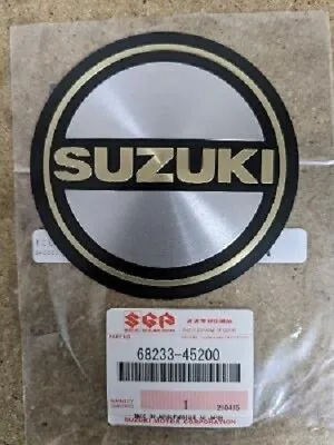 Left Cover Emblem Suzuki GS 400 425 550 650 750 850 1000 1100 L E N C GL KATANA • $19.97
