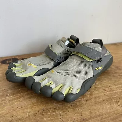 Vibram FiveFingers Minimalist Barefoot Running Shoes W145 Women's 41 EU Gray • $19.98