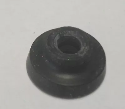 Yamaha FJ FZX XVZ VMX FZR XT TT 1983-1988 Rubber Mount 2GH-1111G-00 • $2.75