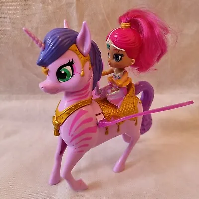 Shimmer & Shine Magical Flying Zahracorn (Shines) Moves And Sings/speaks • £14.99