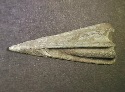 Ancient/Medieval Arrowhead (#9) • $8