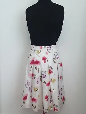 Women's Laura Ashley White Floral Pleat Skirt Size 10 NWT RRP£65 Garden Flower • £14.99