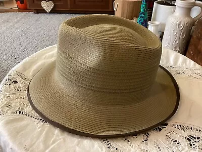 Brown AKUBRA Hat “CAPRICORN” Size 58 • $30