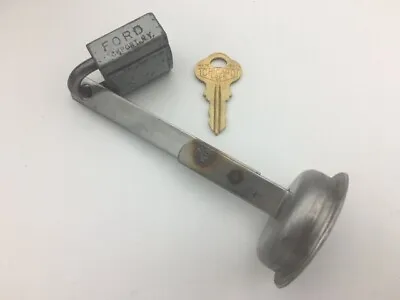 Antique Ford Gumball Vending Lock Bar With Padlock Original LOCKPORT NY With Key • $89.99