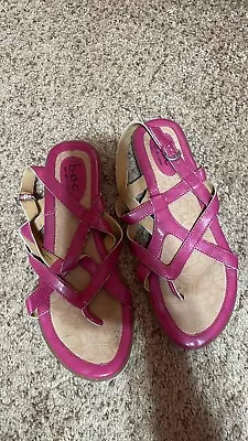 B.o.c. By Born Women's Size 8 Pink Sandals • $10