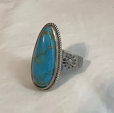 Vintage Handmade Sterling Silver & Turquoise Ring Size 8 • $48