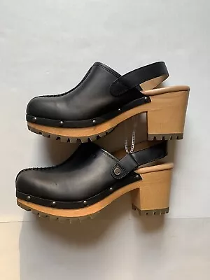 UGG Lanni Classic Clog Black Adjustable Heel Strap Size 9 • £102.18