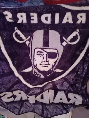 Las Vegas Raiders Throw Blanket • $10