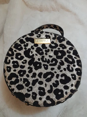 £40 • Buy Carvela Bag Kurt Geiger Round Leopard Print Glitter Bag Brand New Without Tags 