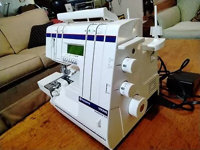 Husqvarna Viking Huskylock 910 Serger Sewing Machine. AS-IS Parts Or Repair • $85