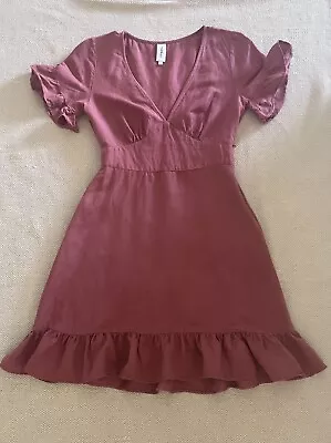 $29 • Buy Tigerlily Dress Size 8 Linen Blend