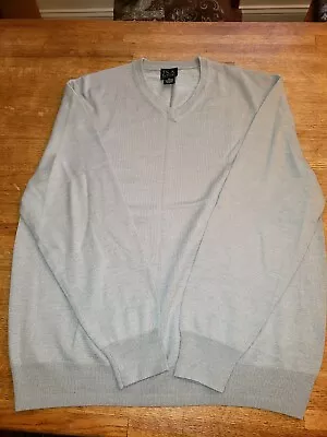 Jos. A. Bank Executive Collection Men's Gray Long-Sleeved V-Neck Sweater • $10