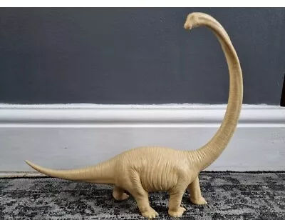 Genuine British Natural History Museum Mamenchisaurus 12  Dinosaur Figure • $18.64