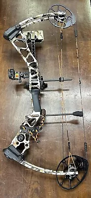 Mission Ballistic 2.0 Compound Bow RH 70# Hunting Archery • $199