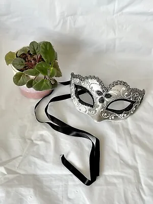 Genuine Venetian Masquerade Mask Handmade/Venice Italy Laguna Carnival/Party • £18.50