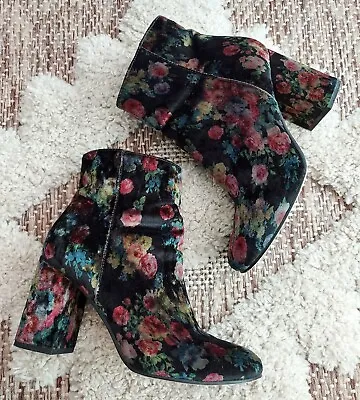 $32.99 • Buy Limelight Women's Boots Sz 8 Black Velvet Floral Print Chunky Heel Y2K Style