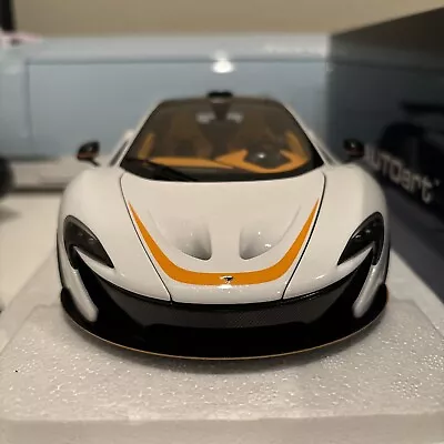 AUTOart Mclaren P1 Diecast Model Car - Alaskan Diamond White/Black Accent 1/18 • $400