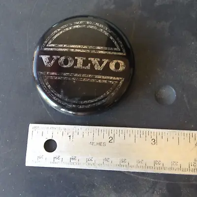 Volvo ---  Wheel Center Cap      Oem Pn   -- 8646379       Average Condition • $5.50