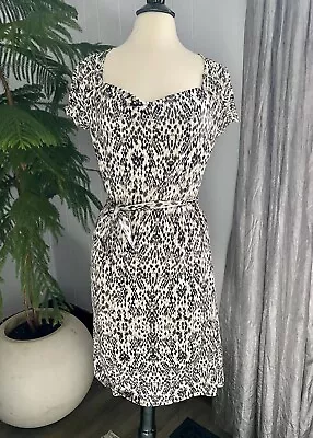 Merona Women’s Snake Print Dress M Tie Waist  Short Sleeve Animal Print White • $10