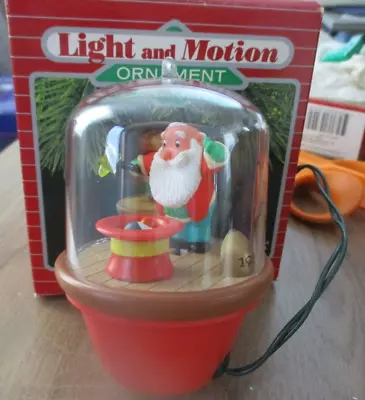 Vintage Light And Motion Christmas Ornament  On With The Show  1988 • $5.99