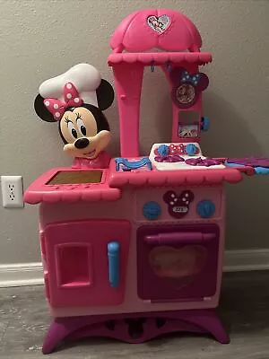 Disney Minnie Mouse Kitchen Play Set For Kids - Pink • $15