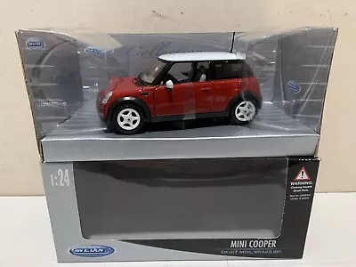 Boxed 1:24 Scale Diecast Model Car Welly Mini Cooper • £9.99