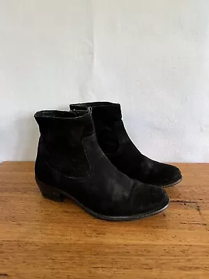 🌟 COUNTRY ROAD Suede Black Leather Ankle  Chelsea Boots Booties 38.5 7.5 • $49.99