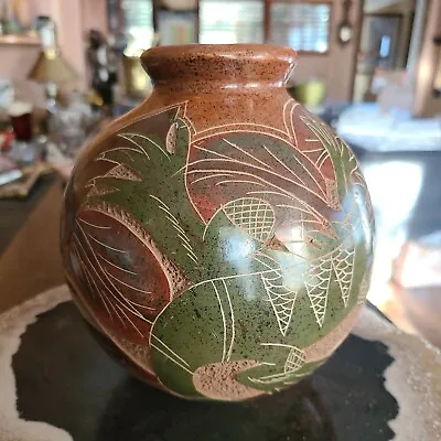 Donald Moreno Signed Pottery Carved Small Vase Featuring Two Iguanas Green Brown • $35