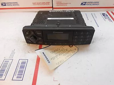 01 Mercedes C240 Radio 2038202486  CM1011  IC 58290  NG0555 • $55