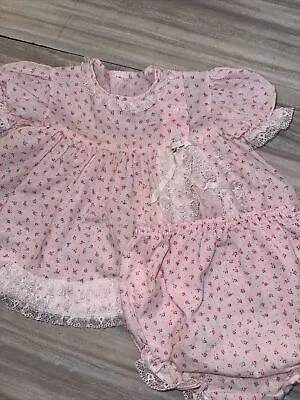 Vintage Baby Girl Outfit Lace Flowers 23-26 Pounds  • $13.99