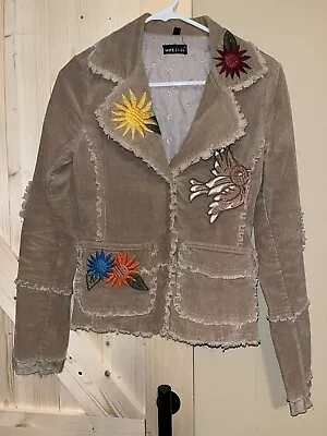 Women’s Vintage Hippie Button Jacket Size Small With Patches & Pockets. • $15