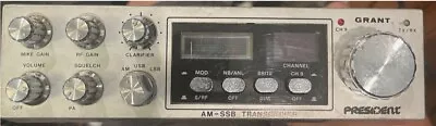 Vintage Uniden Grant AM/SSB 40ch. CB Radio • $85