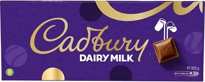 Cadbury Dairy Milk Giant Chocolate Gift Bar 850g • £12.99
